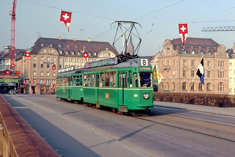 Be 4/4 404
