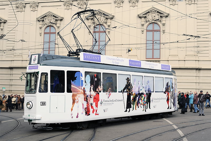 Be 4/4 413 «Fasnachtsgen-Drämmli»