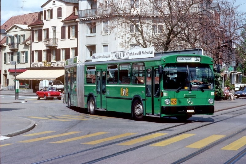MB O 305 G Nr. 711