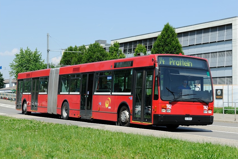 VAN HOOL AG300 Nr. 742