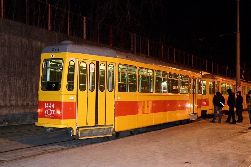 Aw 1444
