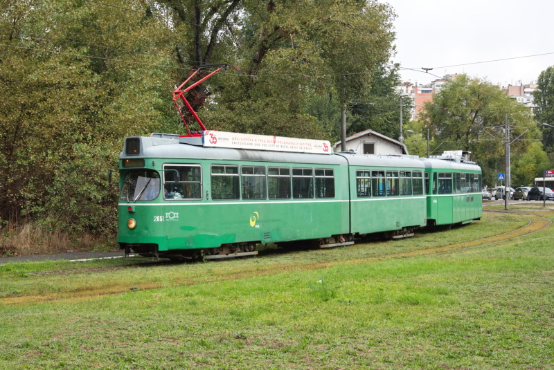 Tw 2651 mit Aw 1494