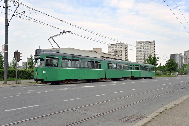 Tw 648 mit Aw 1423