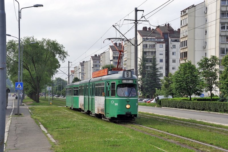 Tw 649 mit Aw 1424