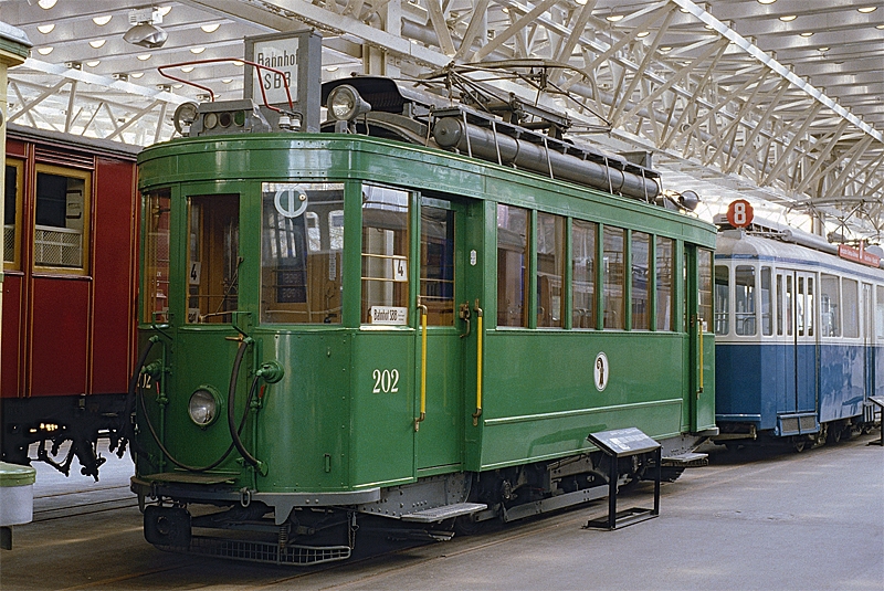 Be 2/2 202