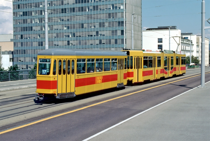 B 1302