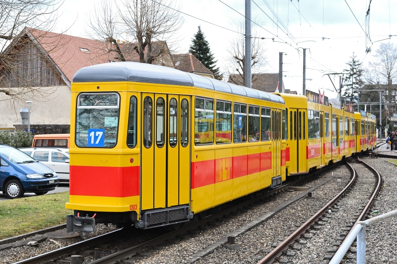 B 1303