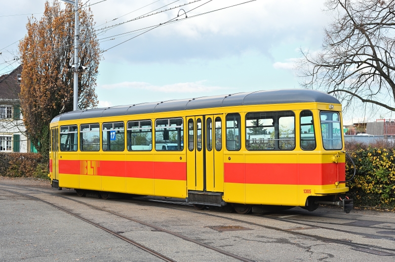 B 1305