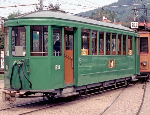 B3 1329+1331