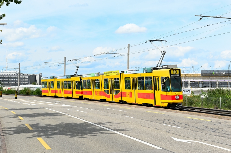 Be 4/8 220