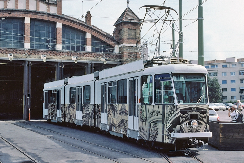 Be 8/8 351