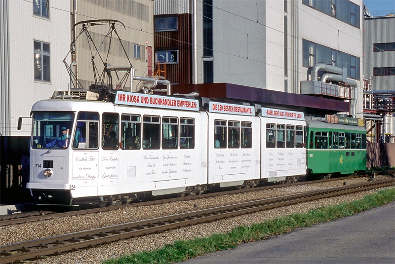 Be 8/8 354 «Basel geht aus!»