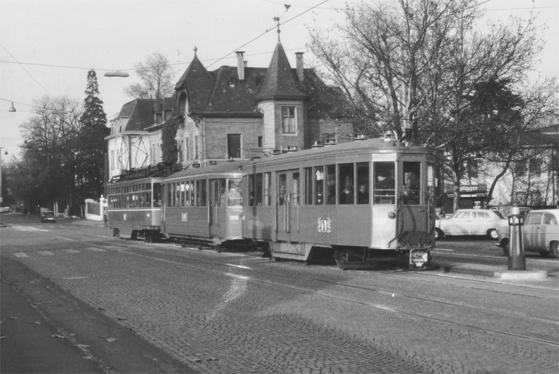 B3 1302
