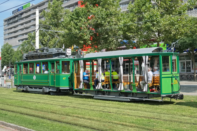 Ce 2/2 47 mit C 281