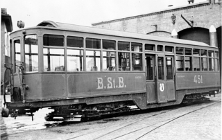 C4 451