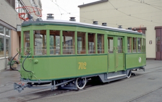 C3 702