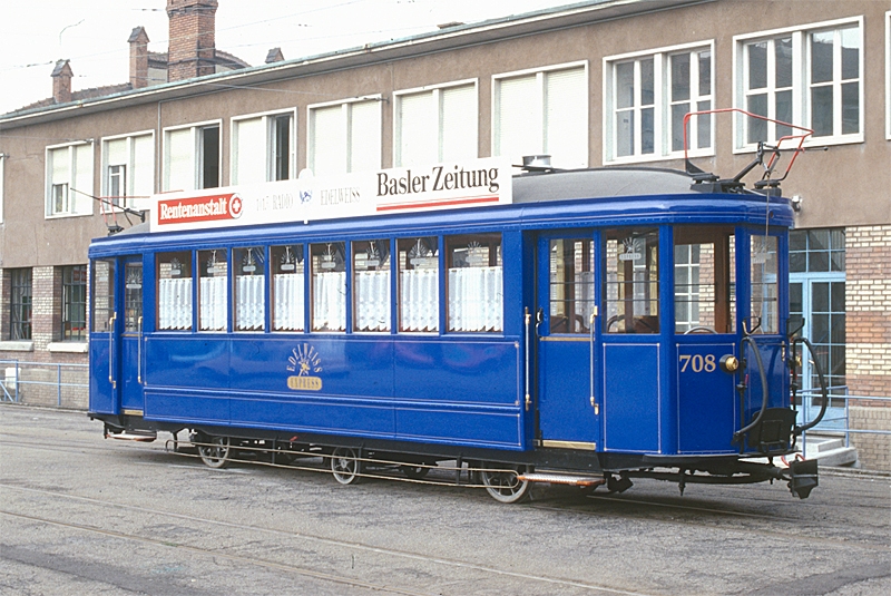 B3 708 «Edelweiss-Express»