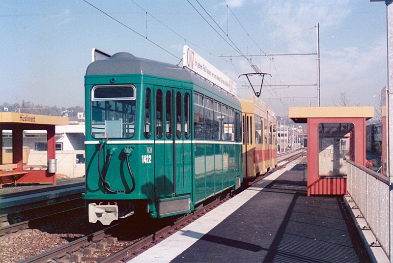 B 1422
