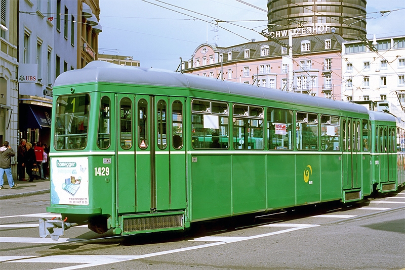 B 1429