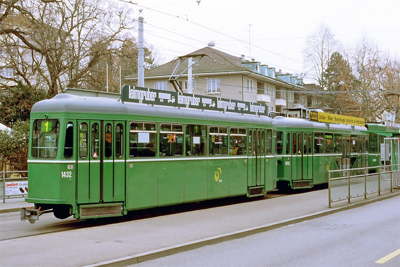 B 1432