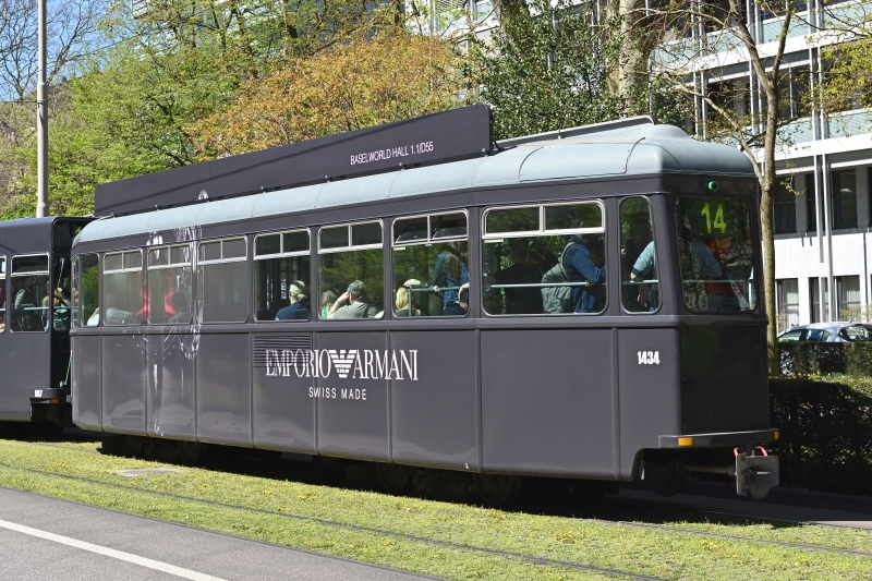 B 1434 &laquo;Armani&raquo;