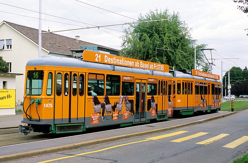 B 1475 &laquo;easyJet&raquo;