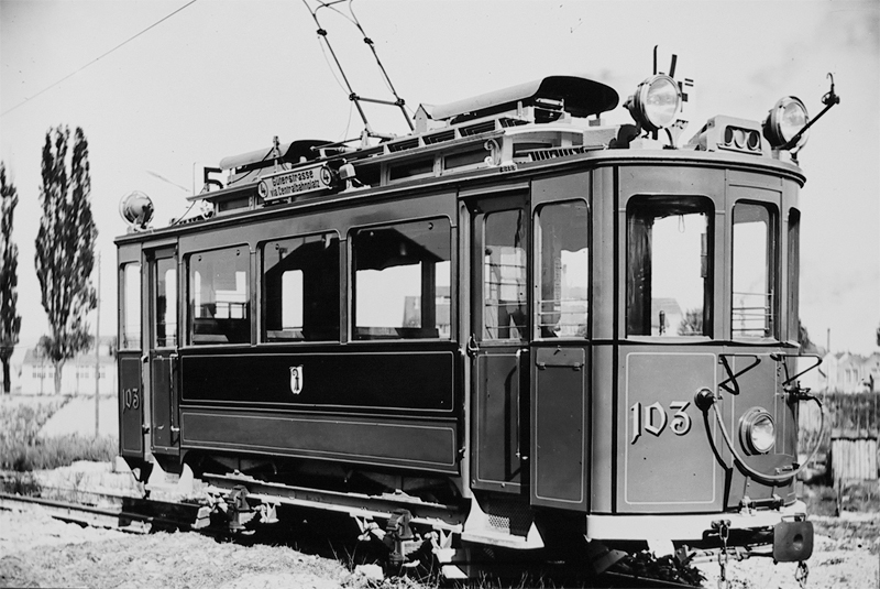 Ce 2/2 103