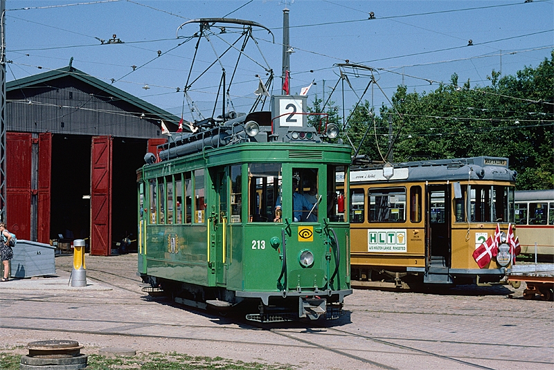 Be 2/2 213