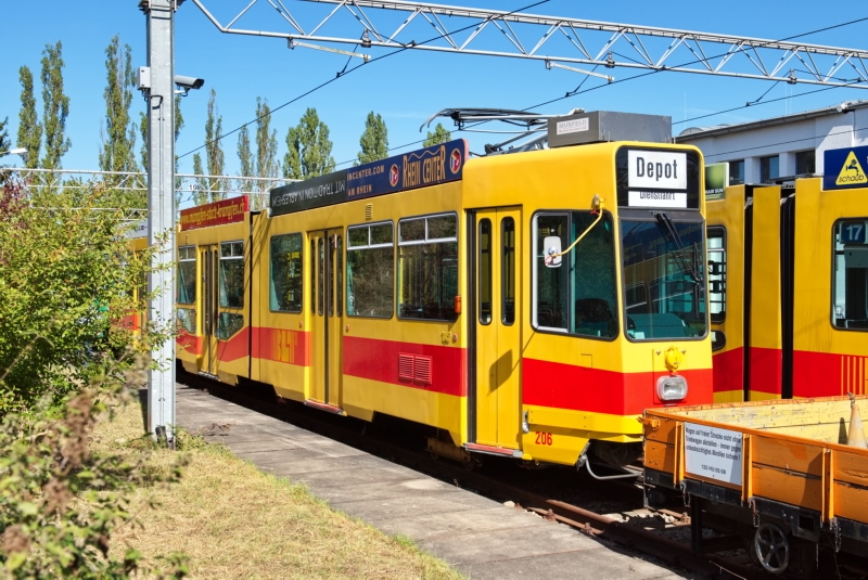 GT8 206