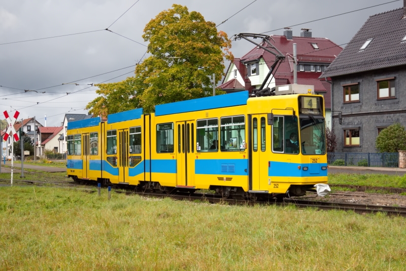 GT8 252