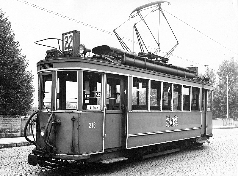 Ce 2/2 216