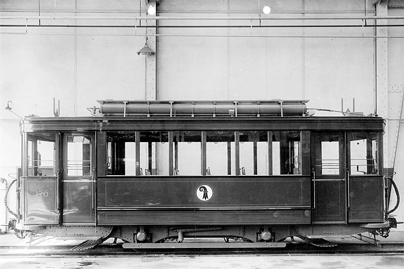 Ce 2/2 176