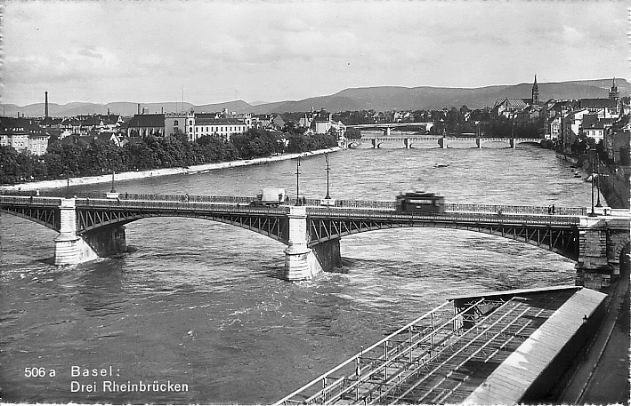 Johanniterbrücke um 1945